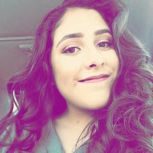 Meet your Posher, Cassandra